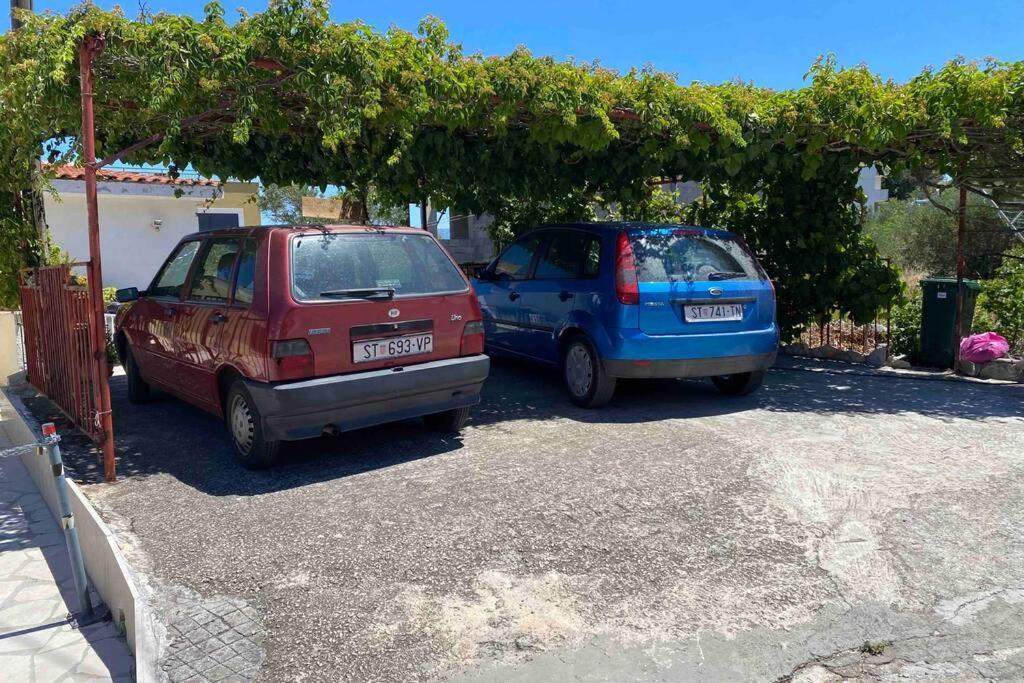Apartman Toma Appartement Slatine Buitenkant foto